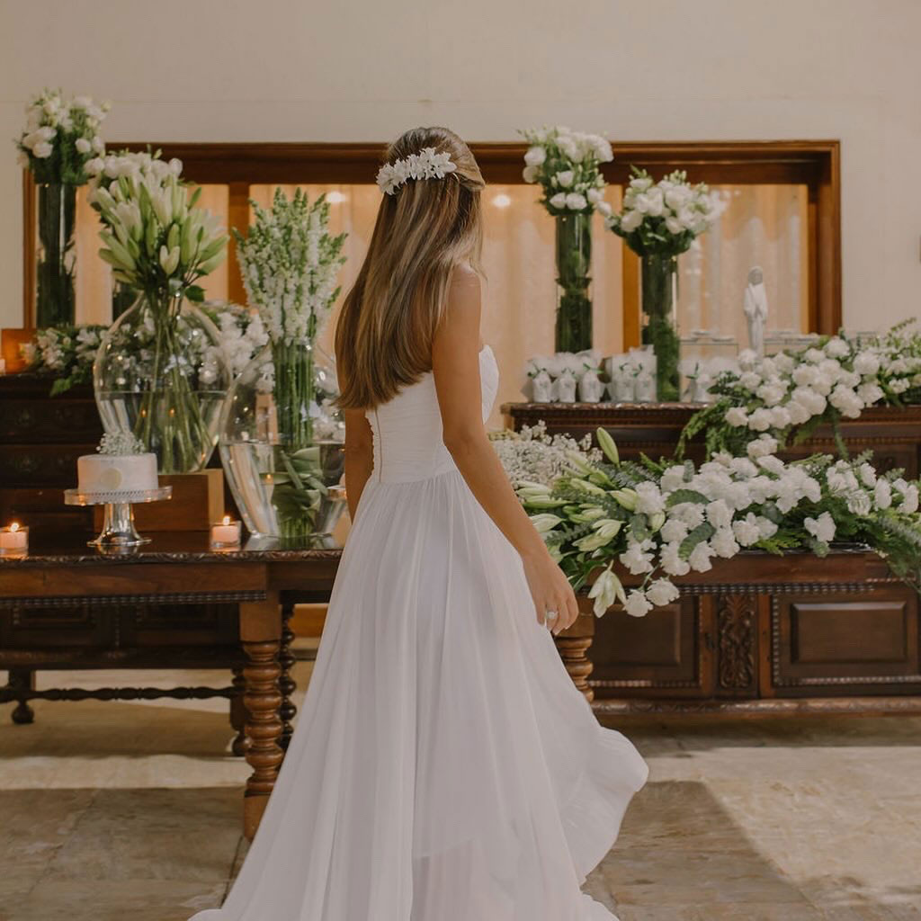 Decoração sofisticada em branco e verde